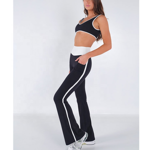 Conjunto Deportivo de Dos Piezas con Costuras en Contraste, Top Deportivo y Leggings de Poliéster/Nailon para Yoga - Product Image 1