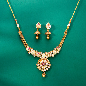 Ensemble de colliers antiques Meenakari plaqué or mat Colliers de mode de style indien du sud - Product Image 1