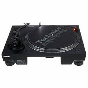 Meilleures Nouvelles Platines Technicss SL-1210MK7 - Product Image 1