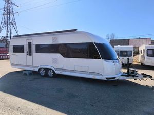 Autocaravana 4x4 Usada en Buen Estado, Remolque de Viaje Tipo Pop-Up, Totalmente Equipada, Acero Inoxidable, Blanca, Lista para Exportar a Todo el Mundo - Product Image 4
