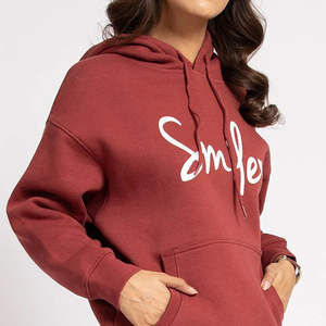 Pull en coton de qualité en gros sweat à capuche pour femme couleur unie avec broderie fabriqué sur mesure par l'usine - Product Image 2
