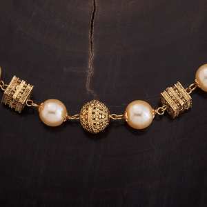 Collier Mala antique 158352 en bois religieux avec motifs de boules de diamant, de chiffres et de fleurs, et pompon, pour cadeaux, fiançailles, ou à porter avec un pull - Product Image 5