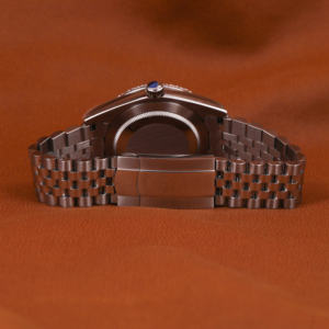 Reloj de Lujo para Mujer de Negocios con Cristal de Cuarzo Brillante, Correa de Acero Inoxidable, Resistente al Agua, Diseño Dorado con Moissanita para Bodas y Eventos - Product Image 6