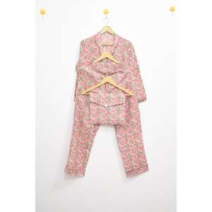 Vente flash Ensemble de pyjama en coton bleu à fleurs Impression à la main Vêtements de nuit pour femmes Ensembles de vêtements de nuit confortables pour femmes - Product Image 5