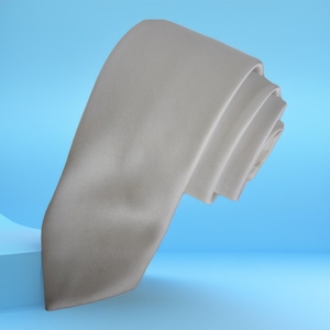 Corbata de moda delgada tejida de satén liso blanco - Product Image 2