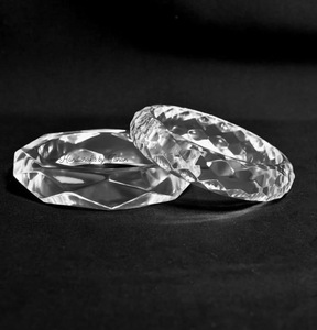 Epoxy Resin Bangle Hand <b>Bracelet</b> Jewelry Flower Design Round Shape Handmade Resin Bangle and <b>Bracelet</b> for Ladies at Cheap Cost - Product Image 3