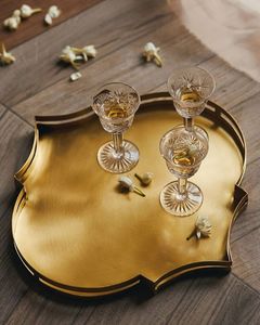 Plateau décoratif en laiton sculpté doré avec poignée en métal Plateau de fruits Dessert Hôtel Plateau Café Restaurant occidental Assiettes de fruits et pâtisserie - Product Image 4