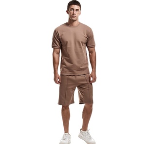 Ensemble de survêtements de sport courts d'été pour hommes avec logo personnalisé T-shirt respirant Vêtements tissés Logo personnalisable - Product Image 1