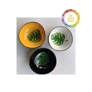 Tazón de Cáscara de Coco Vietnamita Hecho a Mano y Asequible, Perfecto para Compras al por Mayor y al Detal, Duradero, Elegante y Ecológico - Product Image 2