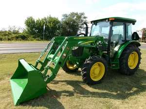 Tracteurs John Deere 5075E PowerTech d'occasion à vendre - Product Image 3