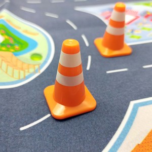 1:12 Mini cono de tráfico hecho de plástico PP muebles de juguete a partir de 14 años para decoración de casa de muñecas en miniatura - Product Image 2