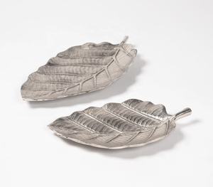 Handmade Aluminum Creative Low MOQ Decorative Leaf Trays <b>Serve</b> Ware Trays <b>Set</b> of Two Manufacturer Wholesaler - Product Image 1