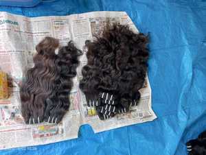 Extensions de cheveux humains bruts alignés sur les cuticules vierges du temple indien Faisceaux ondulés bouclés de couleur naturelle de fournisseurs fiables - Product Image 4