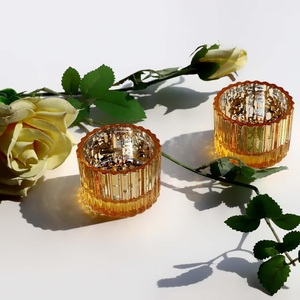 Fabricant en vrac de fosse en verre 24 pièces pour la décoration de mariages et de fêtes à des prix bon marché avec des tailles de millimètres 40L x 40W x 50H - Product Image 1