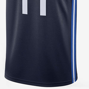 Maillot de basket-ball personnalisé avec des uniformes de matériaux de qualité supérieure chemise OEM respirant avec logo et design personnalisés - Product Image 6