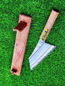 Cuchillo de Chef Hecho a Mano de Acero al Carbono con Mango de Madera y Resina, Cuchillos de Cocina para Regalos de Aniversario y Navidad - Product Image 3