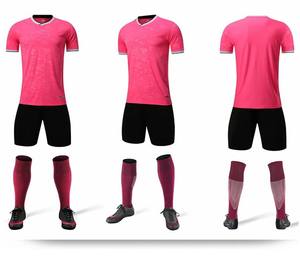 Listado de patrocinadores principales Uniformes de fútbol Calidad tailandesa Venta al por mayor Conjunto de ropa de fútbol impresa por transferencia de calor para adultos Entrenamiento de fútbol barato - Product Image 3