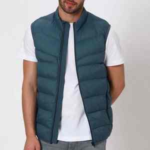 Chaqueta de plumón acolchada con capucha para hombre, gruesa, cálida, impermeable, cortavientos, aislante, para exteriores, informal y a la moda. - Product Image 1