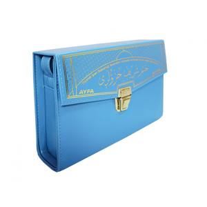 Livre de fiction de taille moyenne 16,5x24cm - 234 BLUE par Thirty Chapter, couverture en carton bleu scellée, en stock - Product Image 5