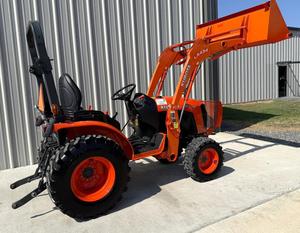 Tractor agrícola Kubota B23-01 de 21HP con motor diésel a precio económico en venta - Product Image 1