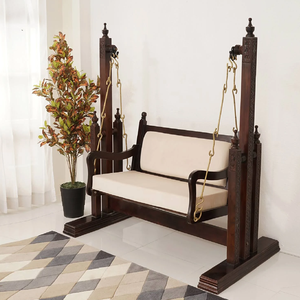 Jagger Sheesham Grande chaise balançoire en bois fabriquée à la main (finition noyer) Balançoire d'intérieur d'une capacité de 300kg pour adultes (63X36X64 pouces) - Product Image 1