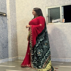 Precioso Sari de Seda Gaji con Lagdi Patta y Trabajo a Mano, Suministro de Fábrica al por Mayor, Compra en Línea en India al Precio Más Bajo - Product Image 1