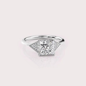 Bague de fiançailles élégante en or rose/jaune/blanc 9 carats avec diamant de laboratoire taille princesse, certification IGI, plaqué rhodium, style luxueux - Product Image 1