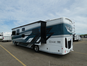 4UZACGFC6SCVY6836 Nouveau 2025 Luxe Classe A Camping-car Diesel Moteur Turbo Intérieur Premium Espace de Vie Extensible - Product Image 5