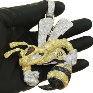 Luxury Fashion Gold Plated Honey Bee <b>Necklace</b> Moissanite Diamond Custom <b>Letter</b> Jewelry for Boutique Stock and Importers - Product Image 2