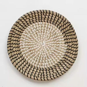 Juego elegante y moderno de 3 cestas de pared de algas marinas Decoración elegante para el hogar - Product Image 1