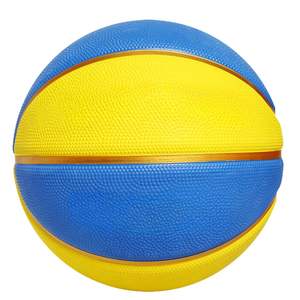 Basket-ball promotionnel en caoutchouc microcellulaire en éponge douce avec taille et logo personnalisés, idéal pour les événements et les cadeaux pour enfants - Product Image 1