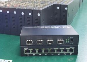 Commutateur Fibre Optique Gigabit SFP Prix Usine 8*10/100/1000Mbps 8 Ports Fibre SFP + 8 Ports Ethernet RJ45 Commutateur Réseau Entreprise - Product Image 3