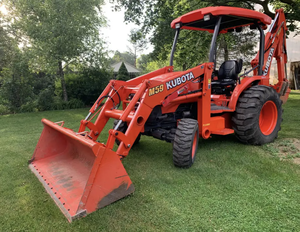2016 KUBOTA M59 Heures de travail inférieures Utilisé Original Kubota M59 Tractopelle à vendre Tendance Original Japan Made - Product Image 3