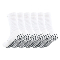 Chaussettes de sport pour jeunes avec logo personnalisé OEM, qualité supérieure, antibactériennes, respirantes, design de semelle personnalisé, couleurs et tailles sur mesure