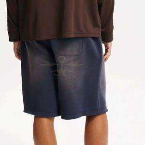 Shorts de décoloration solaire pour hommes en coton avec logo imprimé personnalisé pour adultes Shorts de décoloration solaire pour hommes fabriqués au Pakistan de taille - Product Image 5