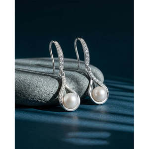 Pendientes de Perlas de Plata de Ley 925 de Primera Calidad para Mujeres y Niñas, Compre un Hermoso Accesorio de Joyería - Product Image 2