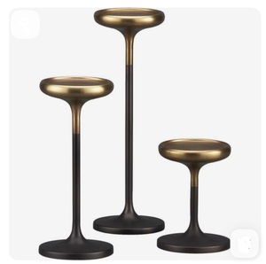 เชิงเทียนโลหะสีทอง & สีเงินสำหรับตกแต่งโต๊ะในบ้านและคริสต์มาส - Product Image 1