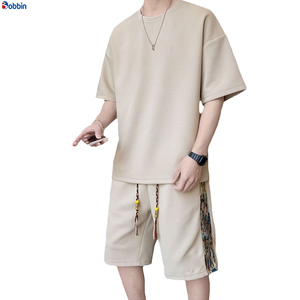 Nouvel Arrivage Ensemble Short Jogger Personnalisé Grande Taille pour Hommes Confortable et Respirant Unisexe avec Logo Personnalisé en Coton - Product Image 3