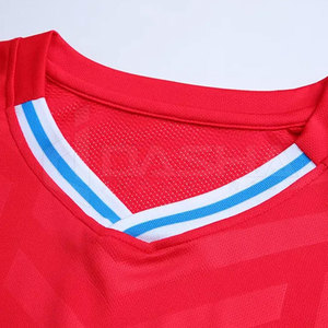 Vente en gros sur mesure uniforme de football pour hommes Faites vos vêtements de football ensemble uniforme de football maillot de football vierge pour hommes - Product Image 2