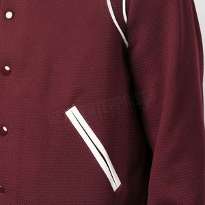 Veste Letterman à manches longues personnalisée pour hommes, haute qualité, nouveau design, tenue décontracté pour l'hiver, tissu PU léger - Product Image 6