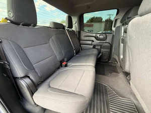 รถกระบะขนาดใหญ่รุ่น Custom Trail Boss ปี 2024 เครื่องยนต์สมบูรณ์แบบ เกียร์อัตโนมัติ ทนทาน พร้อมแผ่นรองพื้นกระบะ สำหรับการขนส่งและการผจญภัย นำเข้าจากญี่ปุ่น - Product Image 3