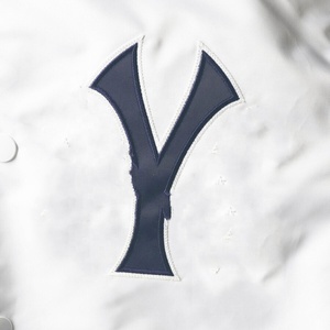 Superbe veste en laine à manches en cuir blanc véritable Letterman College Varsity pour hommes Veste universitaire à col gris et blanc Toutes les tailles - Product Image 4