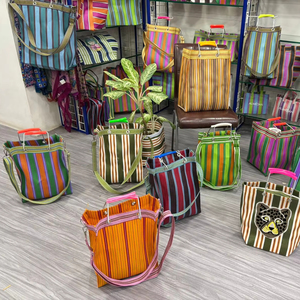 ถุงช้อปปิ้งไนลอนรีไซเคิล รักษ์โลก ใช้ซ้ำได้ ทนทาน ขนาดใหญ่ ลายทาง ใช้งานได้ยาวนาน หูหิ้วโลหะยาว ใช้ในซูเปอร์มาร์เก็ต - Product Image 4