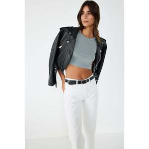 Crop court décontracté en tissu de velours côtelé 100% coton entièrement recouvert de pierres, style décontracté - Product Image 4