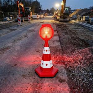 Ensemble de cônes de signalisation solaires ronds classiques rouges pour chats - Product Image 2