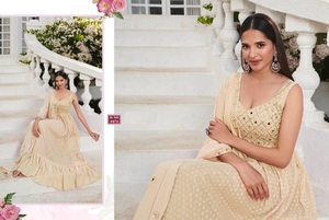 Traje de corte de Nayra de nueva moda de calidad estándar para fiesta y fiesta, traje Salwar de mujer y proveedor de exportador indio - Product Image 3