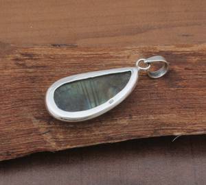 925 Sterling Silver Labradorite Fantaisie Pierre Collier Pendentif À La Main Sculpté Boho Idée Cadeau pour les Femmes - Product Image 6