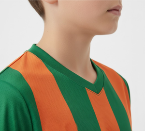 Ensemble d'uniformes de football haut de gamme, maillot personnalisé, short, tenue de sport, kit pour équipes de club, entraînement, match, vêtements de jeu, 100% polyester respirant - Product Image 2