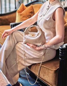 Mini bolso convertible de cuero genuino hecho a mano en Italia-PS703 - Product Image 5