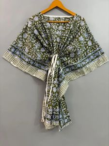 Caftán de algodón verde hecho a mano para mujer, hermosa casa con estampado de hojas, Vestido largo de Playa para fiestas naturales - Product Image 2